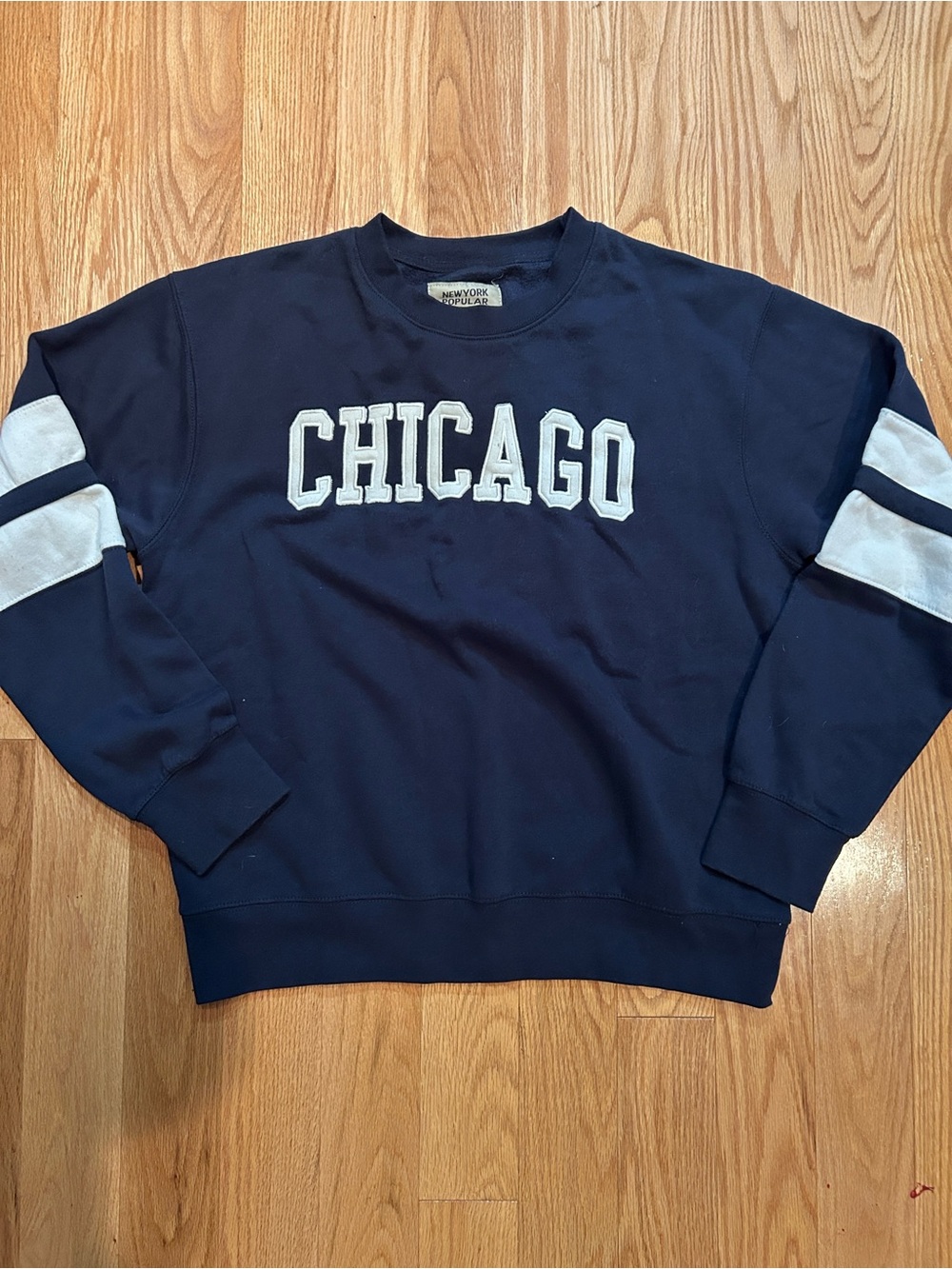 New York Popular Navy CHICAGO Crewneck Sweatshirt with White Sleeve Stripes